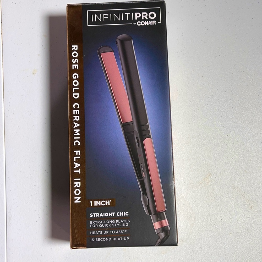 Infiniti Pro Flat Iron (New In Box)